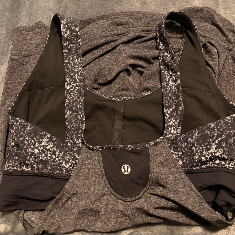Size 10 lululemon tank top - Picture 6 of 7